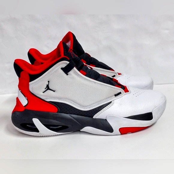 Air Jordan Max Aura 4 Shoes White Black University Red DN3687-106 Men's 11.5